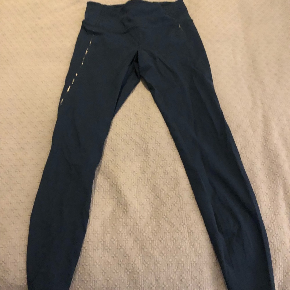 Lululemon yoga pants